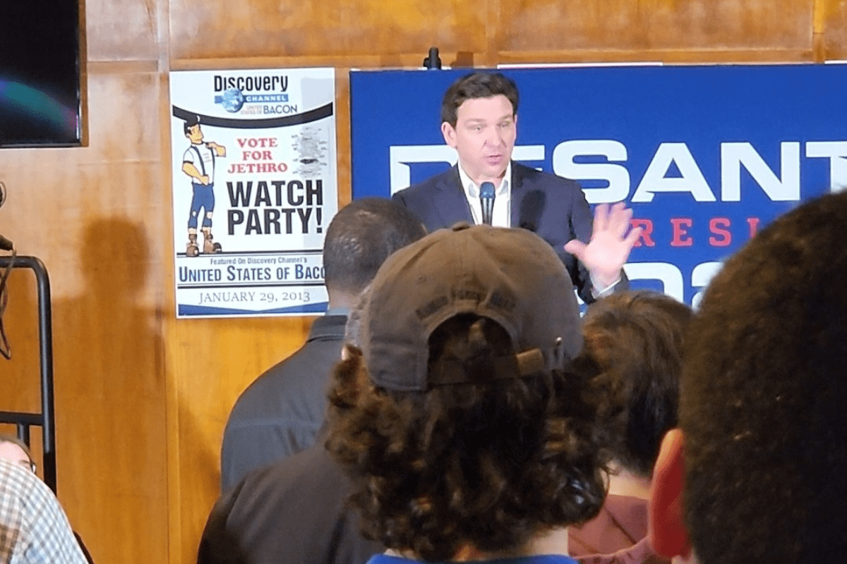 Climate change protesters disrupt Ron DeSantis event