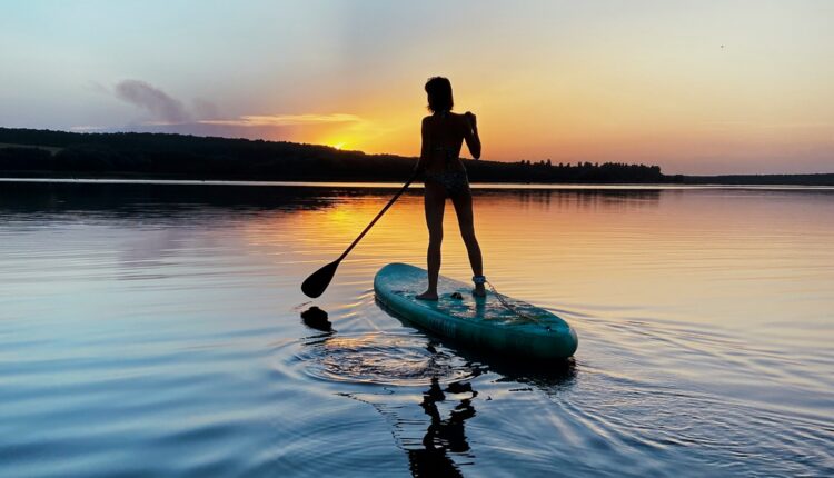 Stand-up paddleboarding in Iowa: What to know & where to go